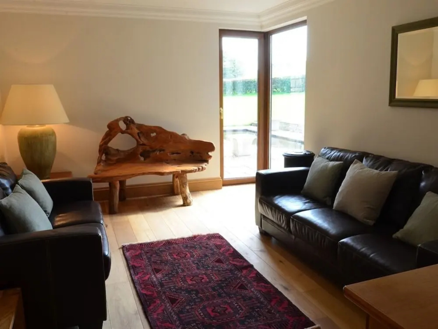 Llwyn Helyg Country House