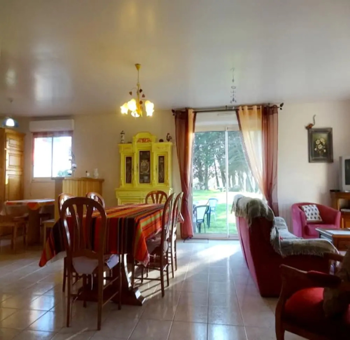 House With 3 Bedrooms in Erdeven, With Furnished Garden and Wifi - 2 k