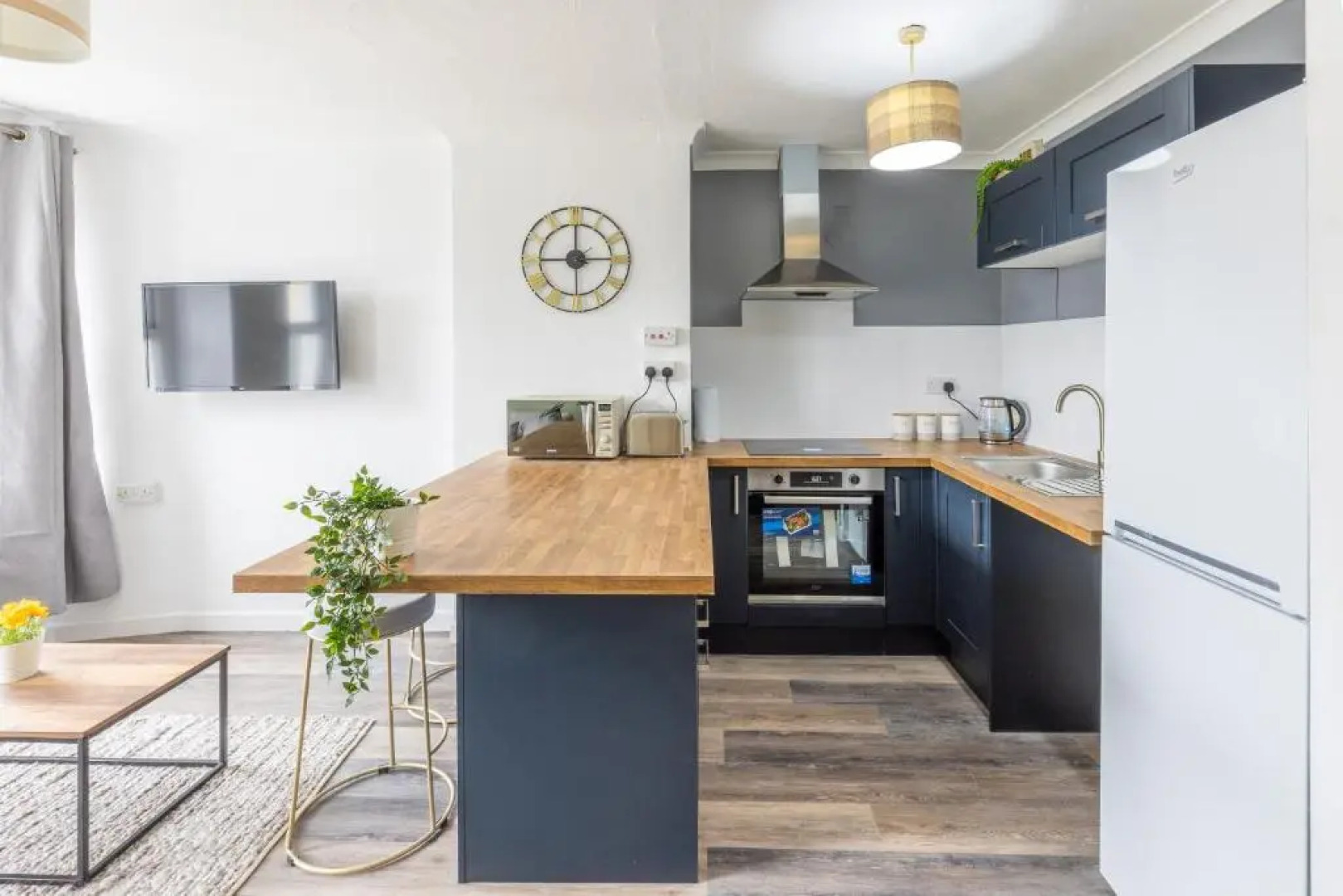 Queen Street Apartments