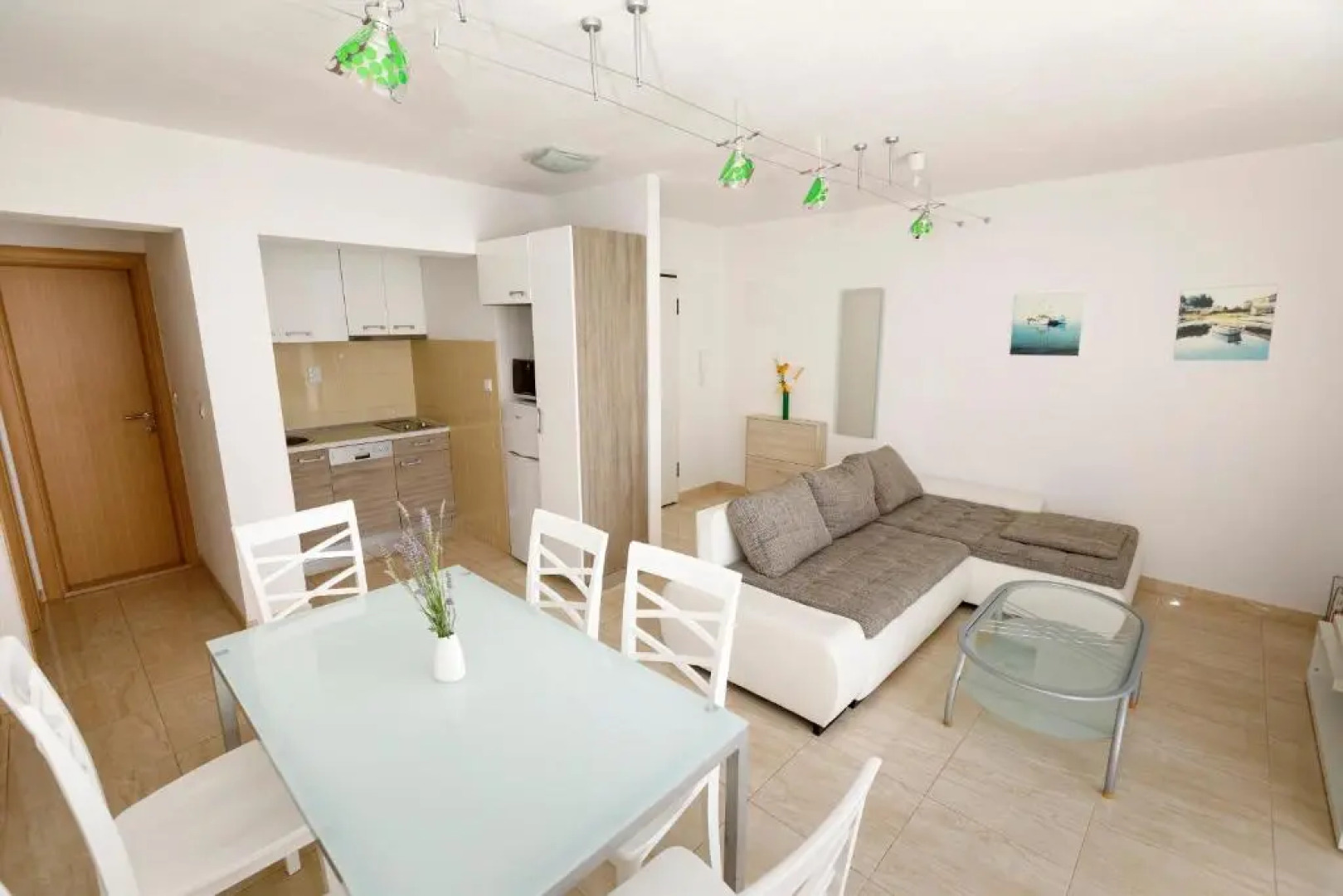 Apartments Sara & Nina