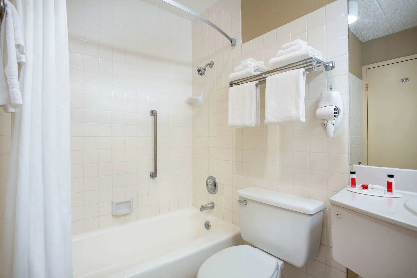 Econo Lodge Erie near Casino