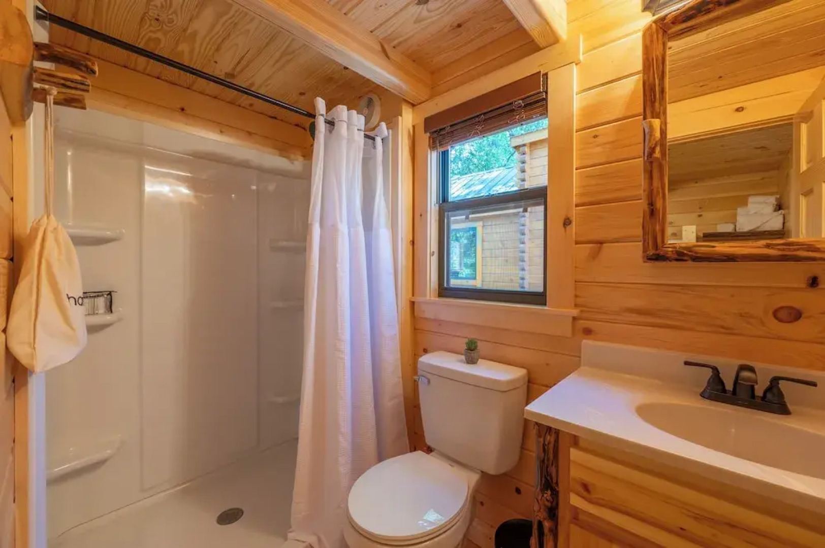 Casa de Fruta Cabins, Inn & RV Park