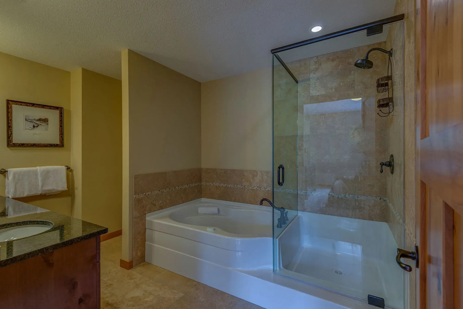 Rundle Cliffs Lodge by Spring Creek Vacation