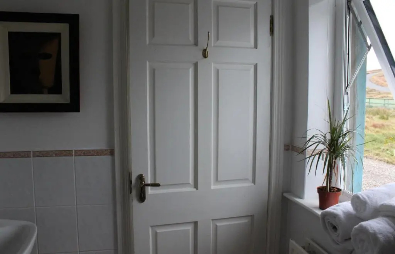 Malin Head SolasTobann ArtHouse Room 1 En-suite