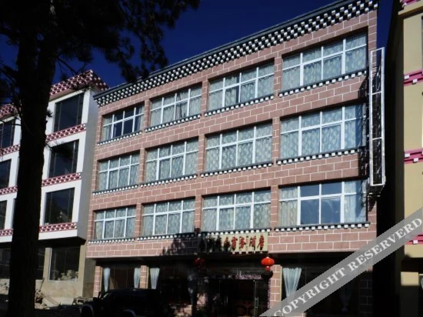 Nanka Zhaxi Business Hotel