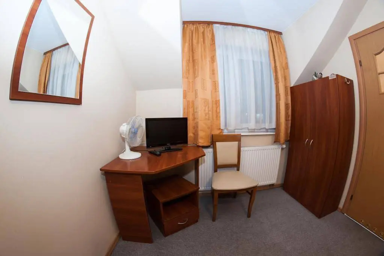 Marand Hotel i Restauracja