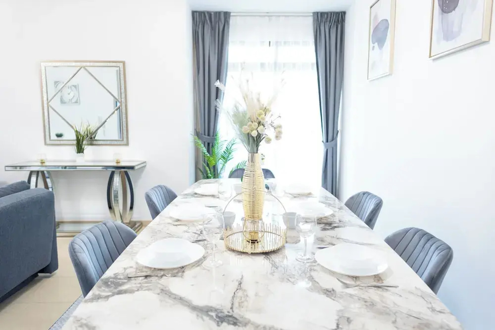 HAPPY SEASON I Amwaj apartment