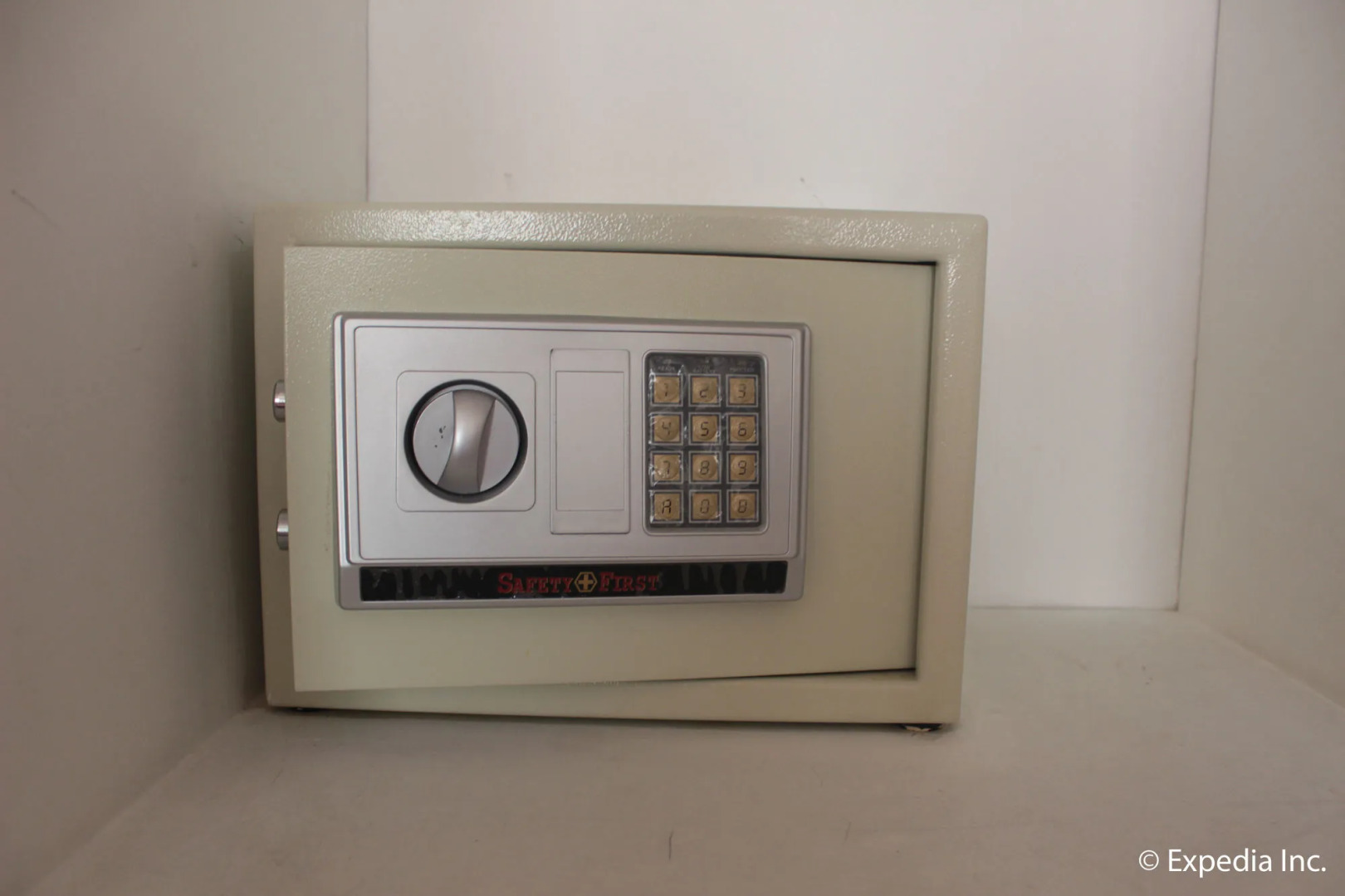 Wild Orchid Beach Resort