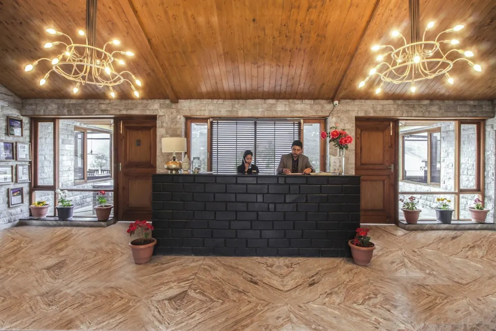 LaRiSa Mountain Retreat by Svenska