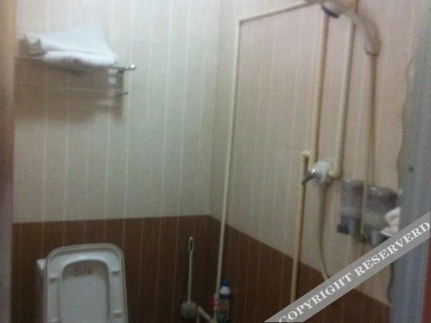 Yingchun Business Hotel