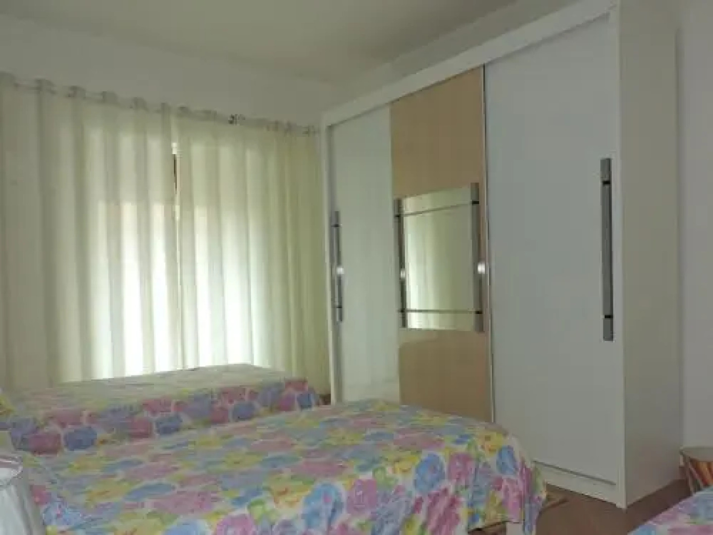 Residï¿½ncia Familiar