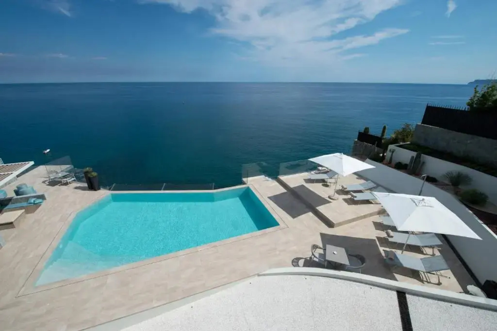 B&B Capo Torre Resort & SPA