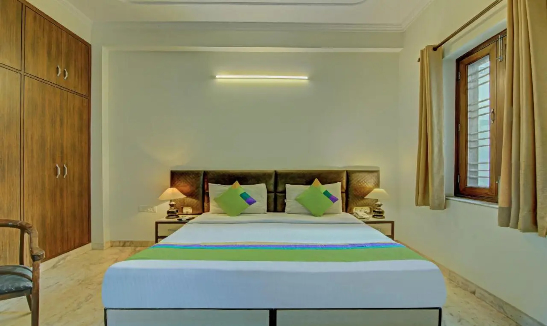 Itsy Hotels Swastika Inn Sector 26