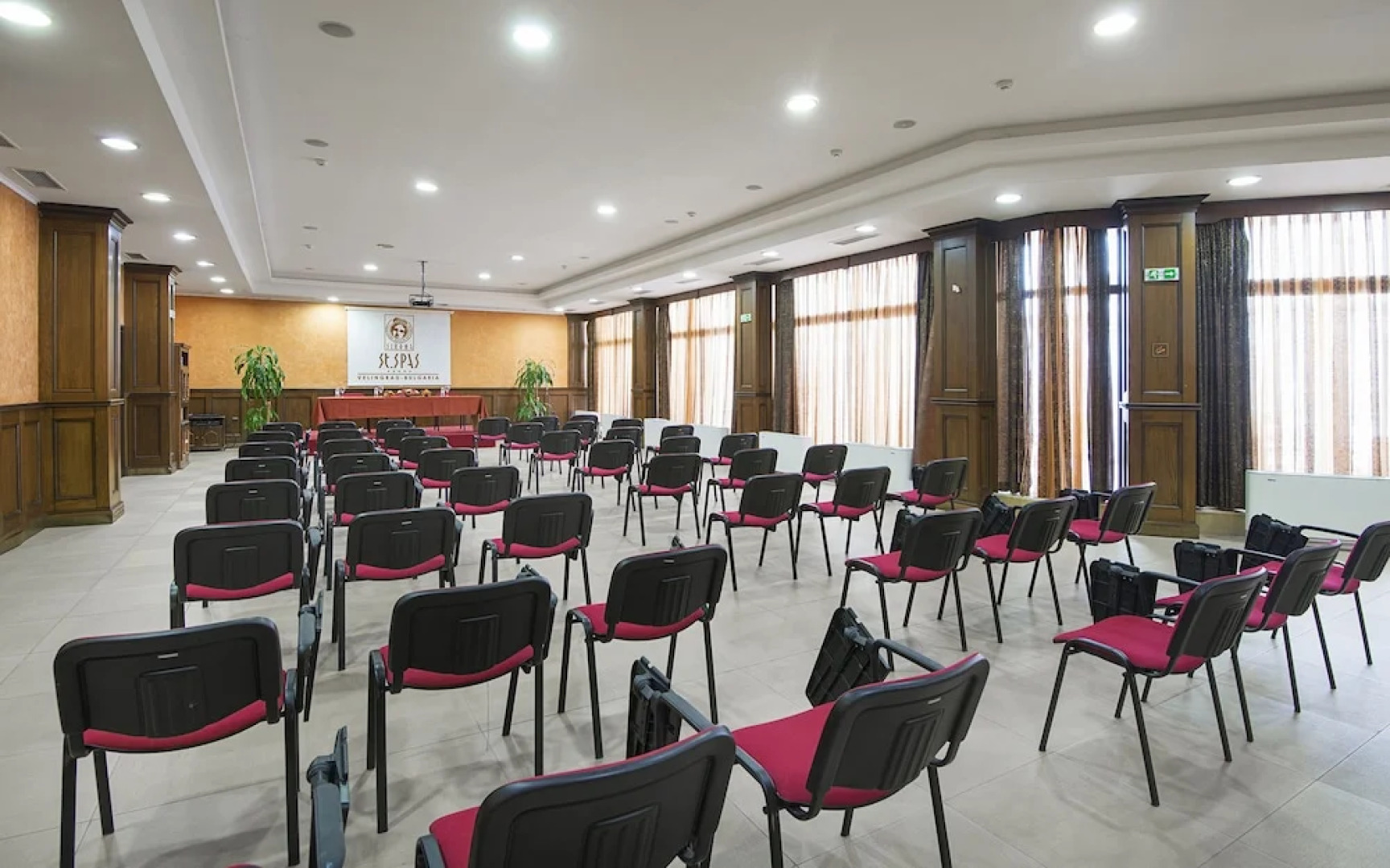 St. Spas Hotel & Balneo Complex