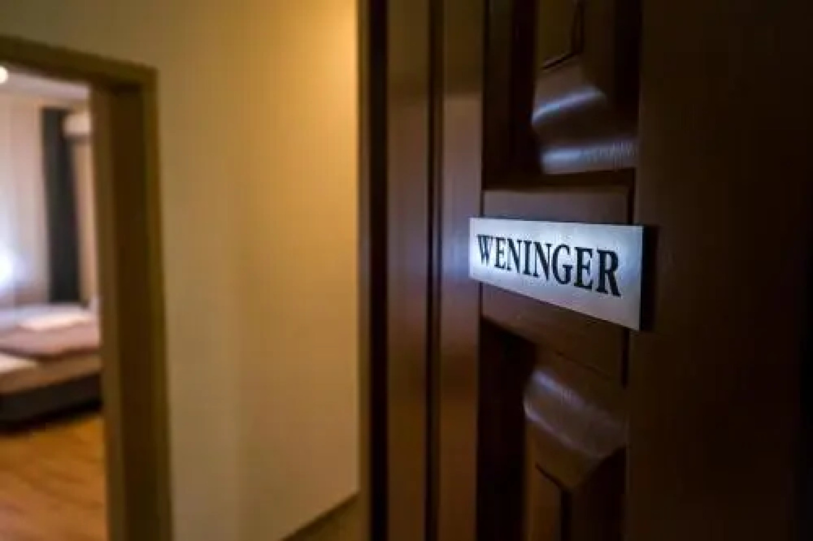 Weninger Apartman Lakas