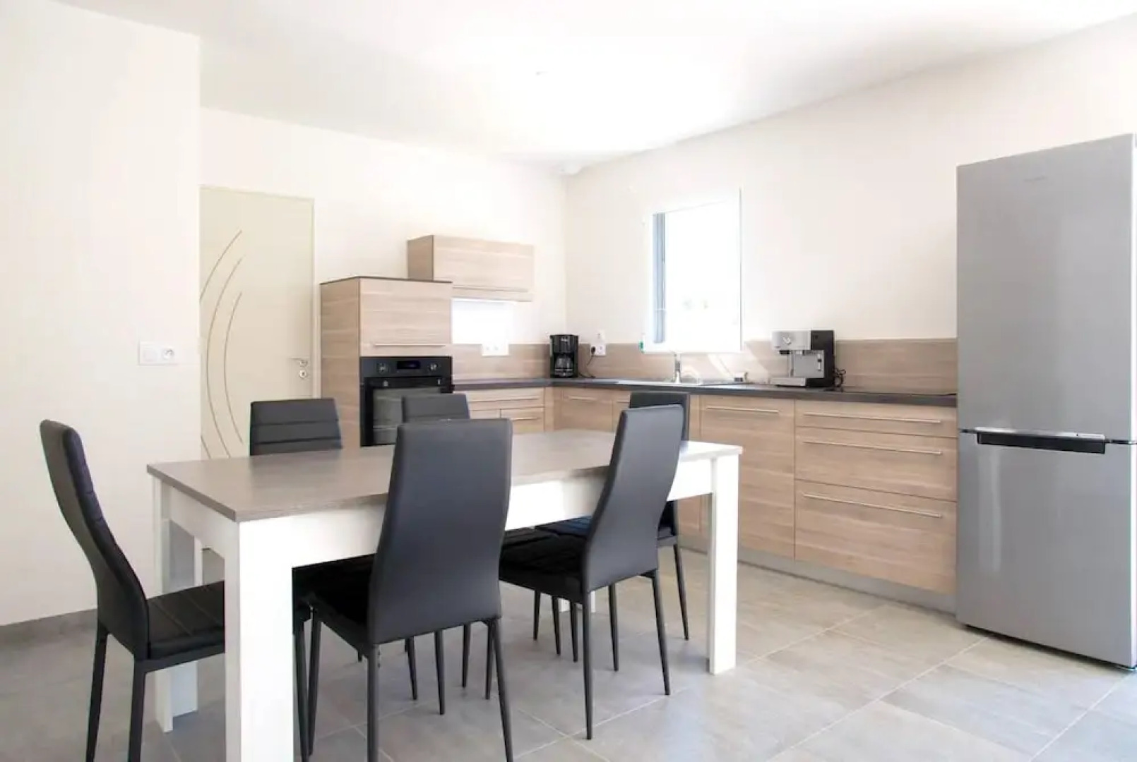 Villa With 3 Bedrooms in Saint-jean-de-monts, With Private Pool, Enclo