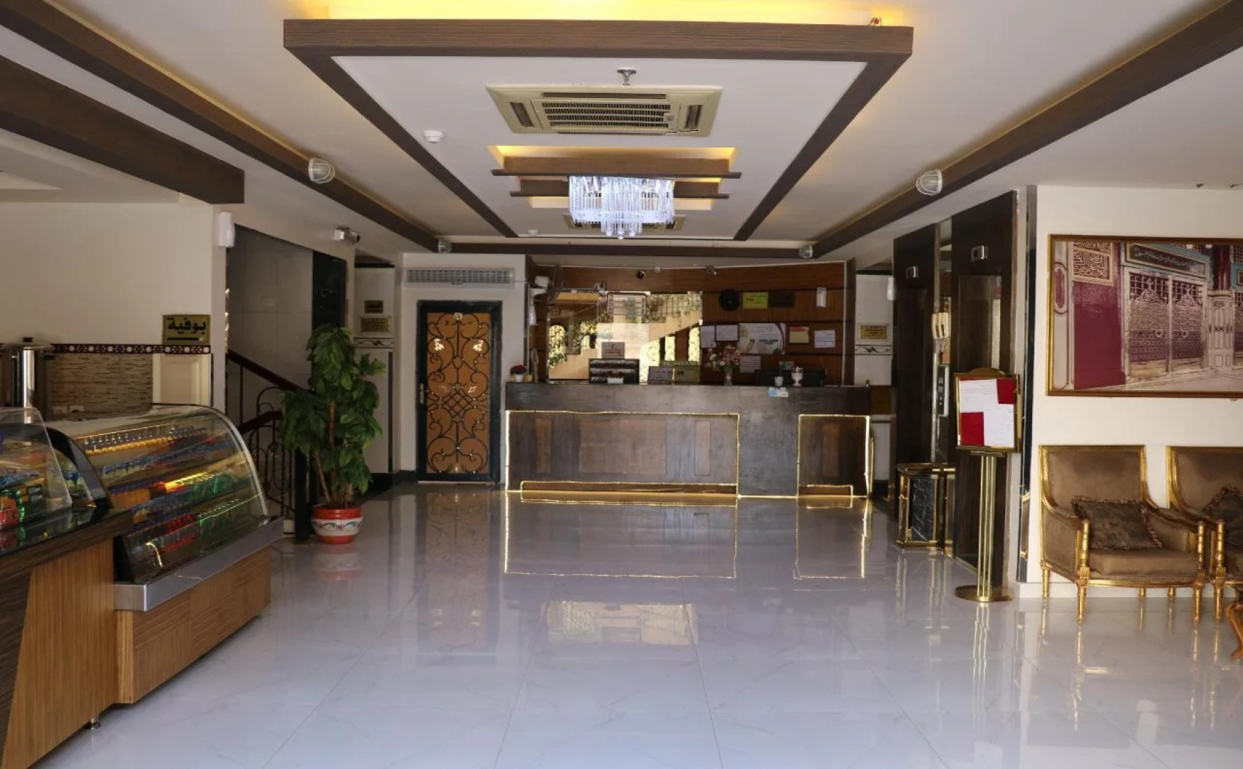 Al Alya Hotel Rooms and Suites