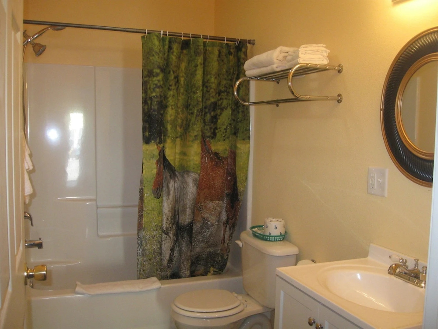 Western Motel Lovell