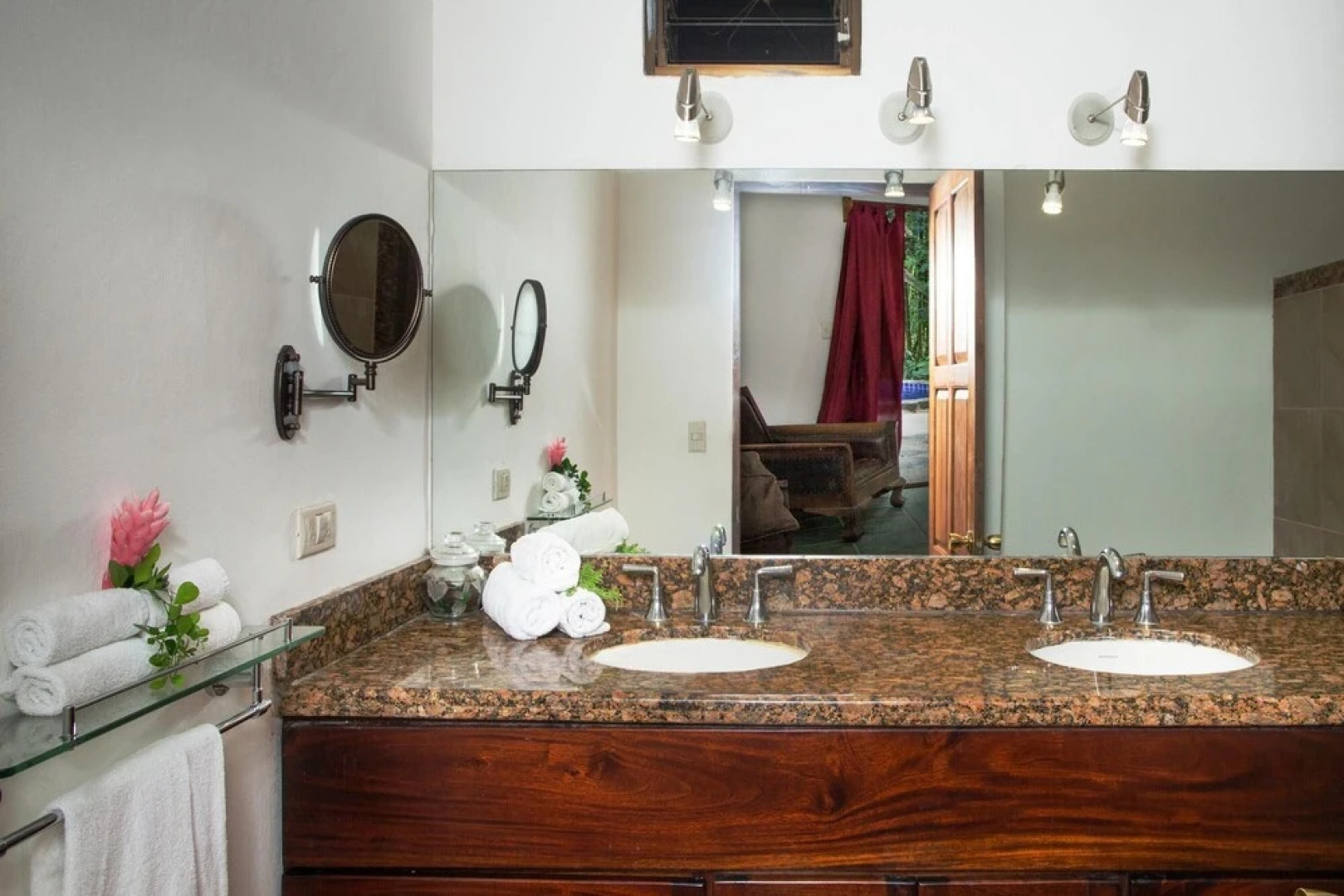 4BR Villa Motmot in w Exclusive Pool Wifi AC