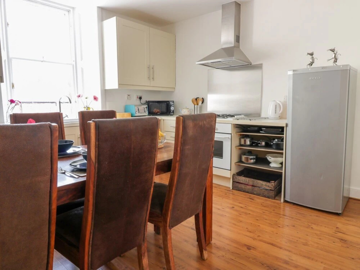 East Beach Apartment