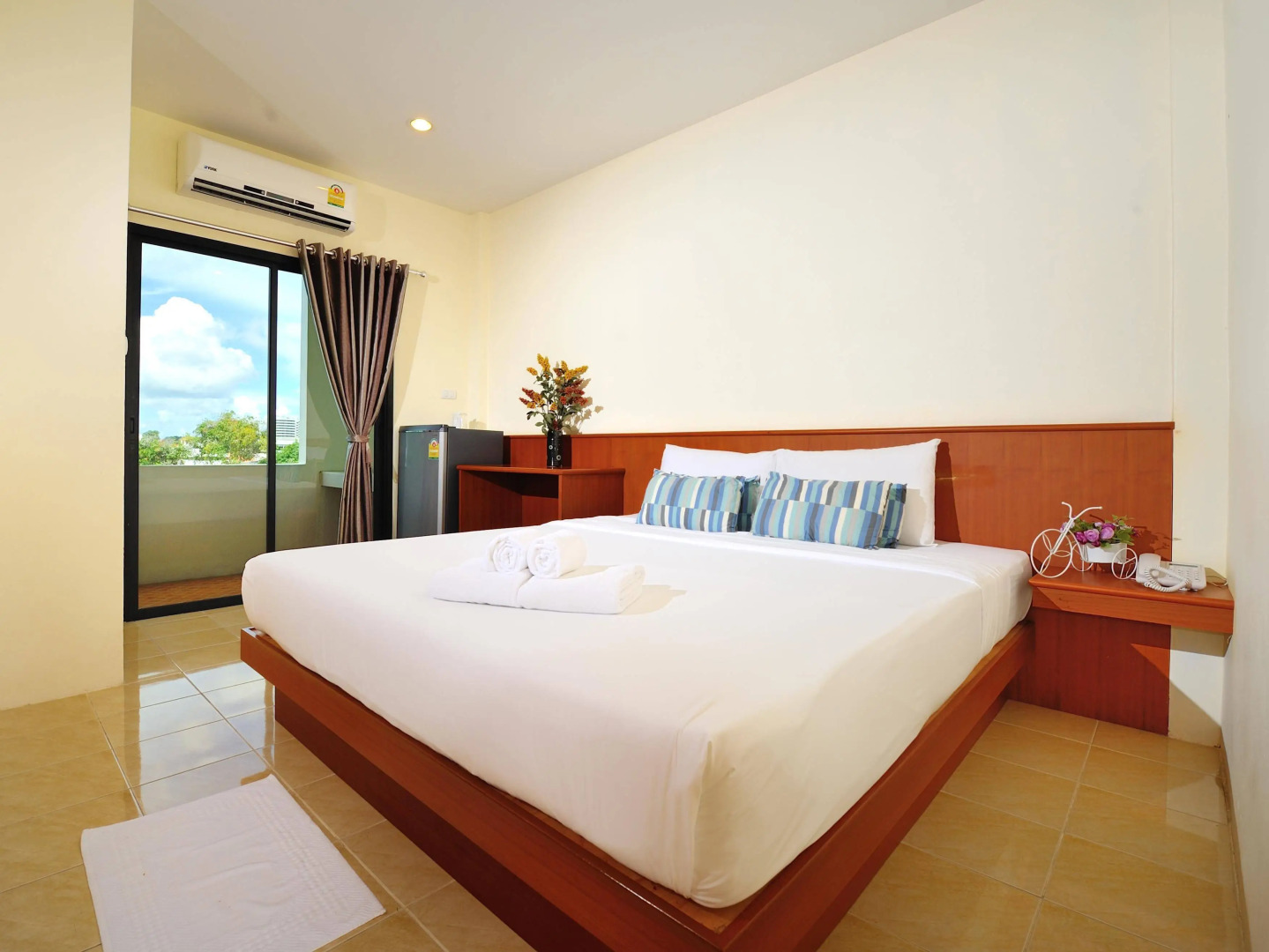 Baan Fuengfah Apartment