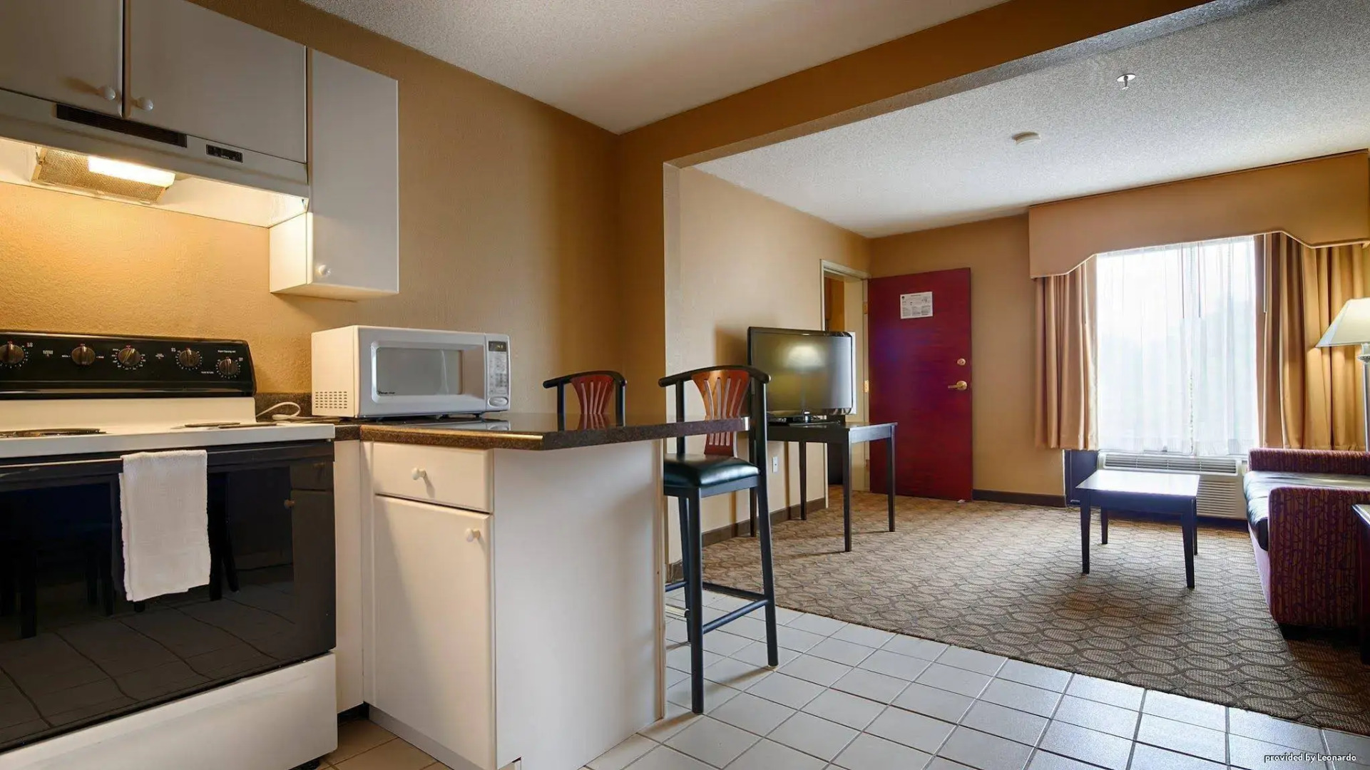 Best Western Plus McDonough Inn & Suites