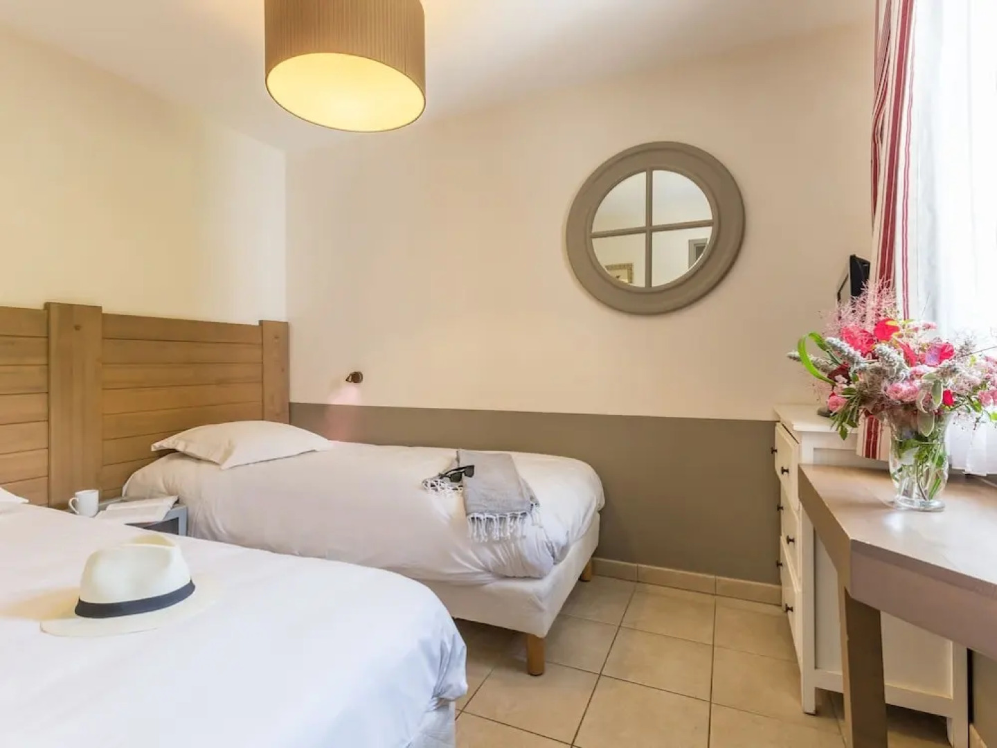 Norman-style Apartment With Beautyful Panoramic Views