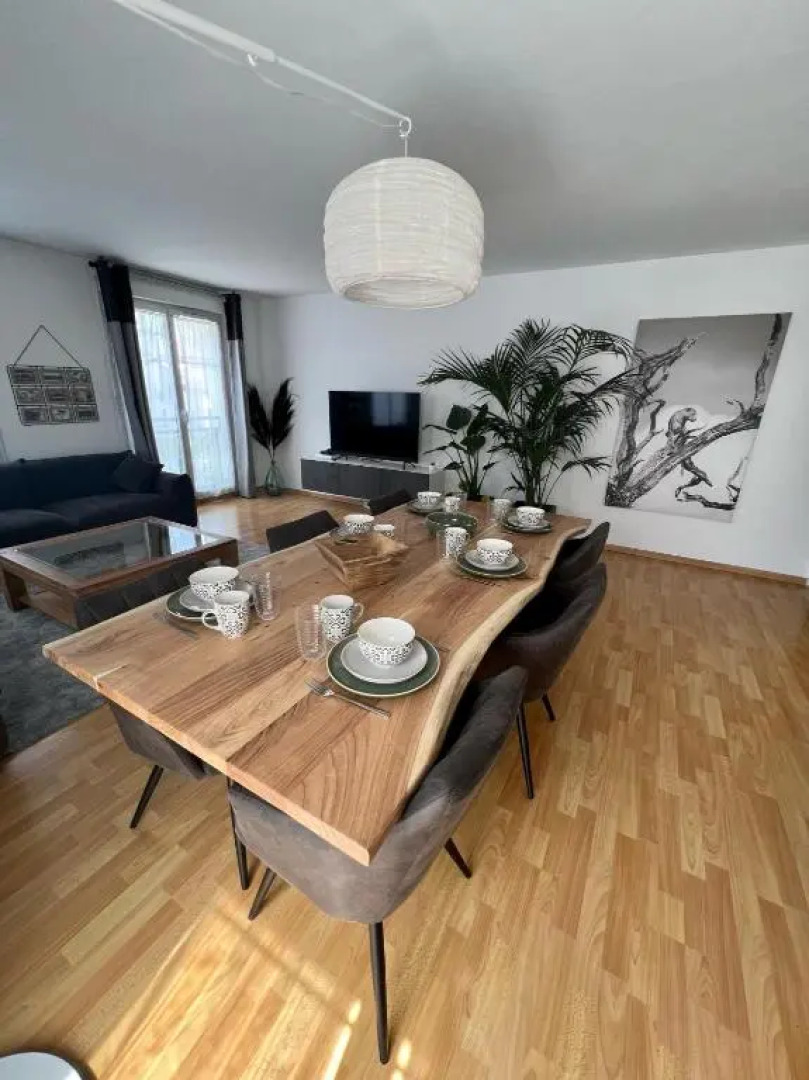 100m2 // Ideal Family/Friends // 5min Disney/Val Deurope