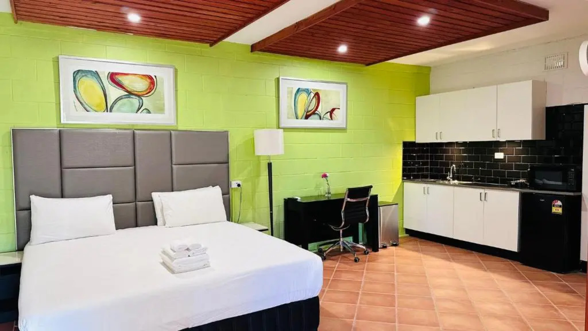 Gosford Inn Motel