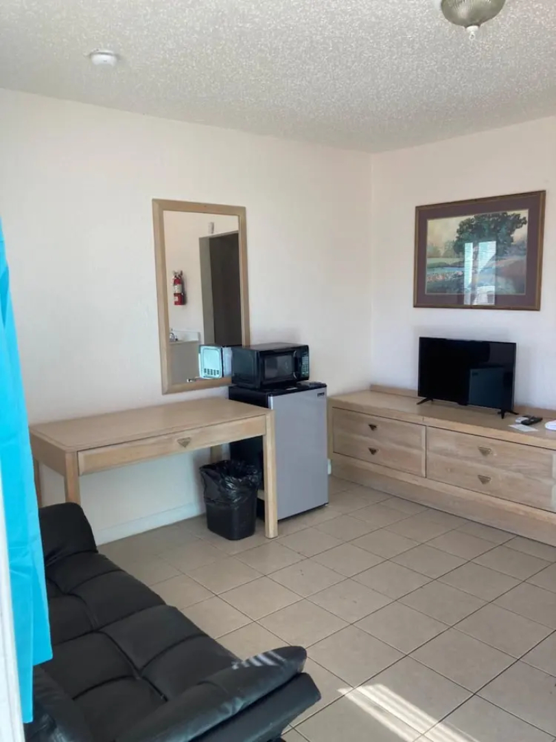 Surfside Motel