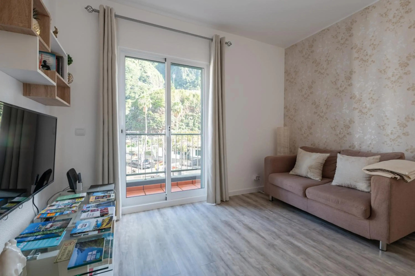 Pereira Place - The Dream