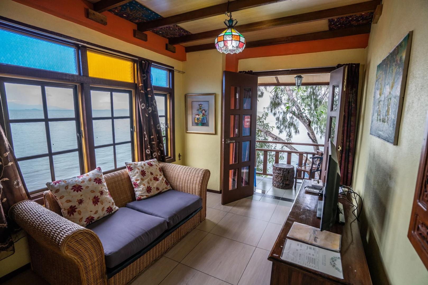 Lost Paradise Resort