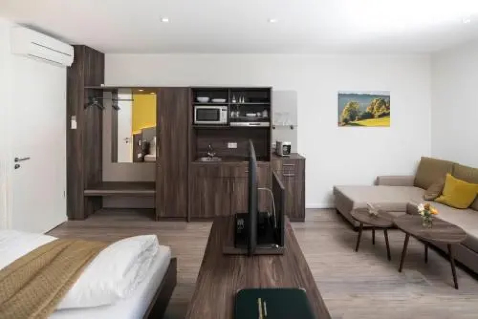 No. 12! Apartmenthaus