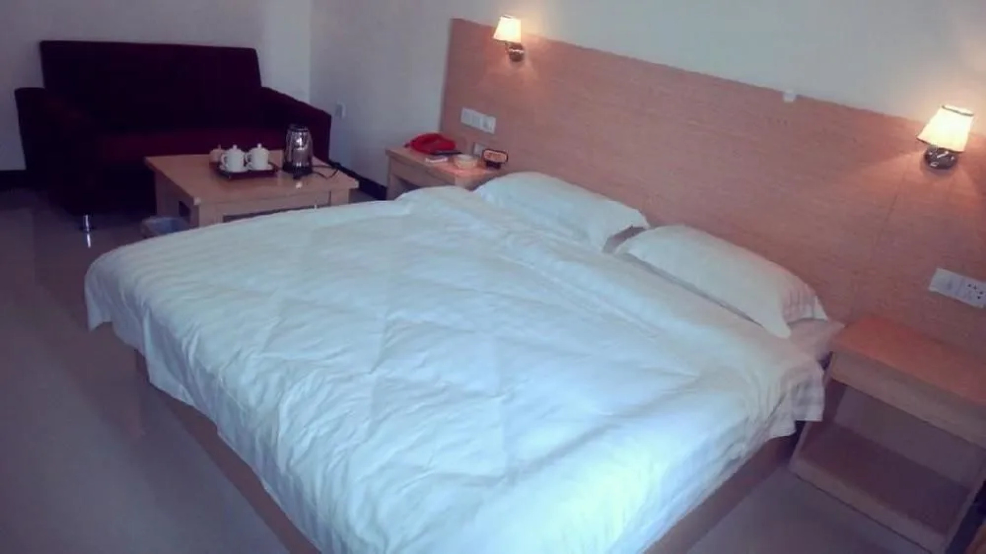 Fuhua Business Motel