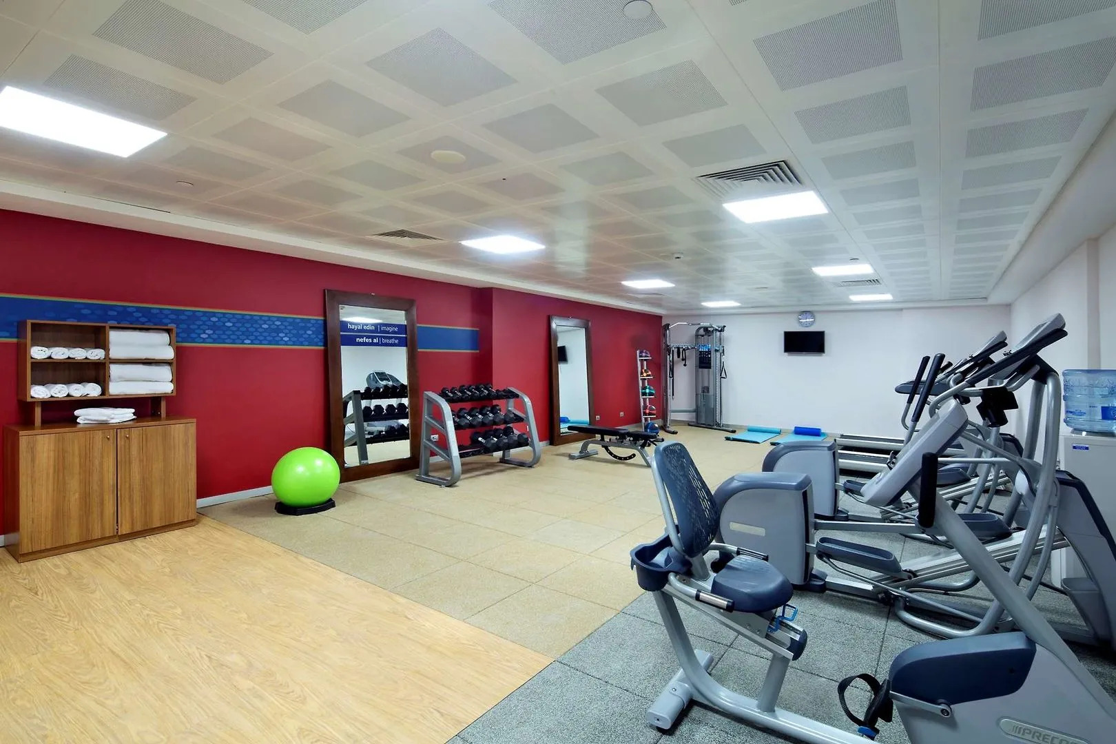 Hampton By Hilton Kocaeli Symbol