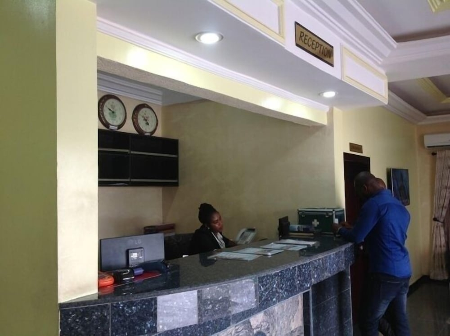 Transtell Suites & Apartments