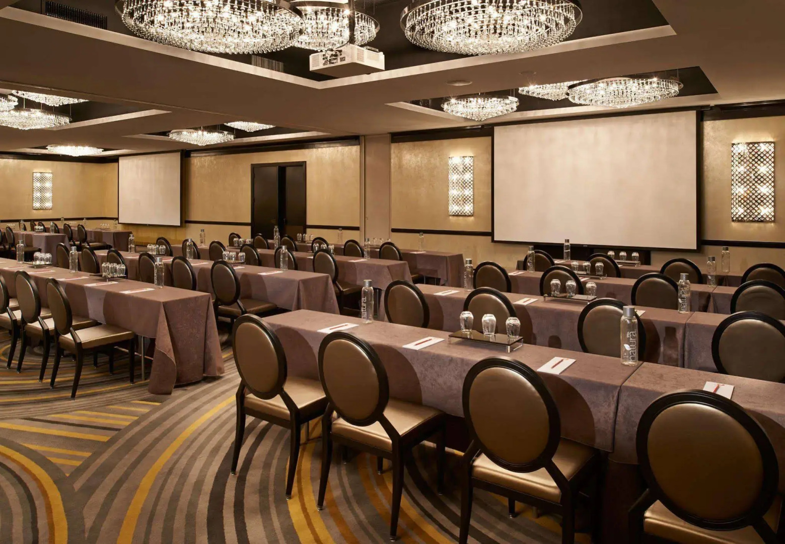 Metropolitan at The 9, Autograph Collection