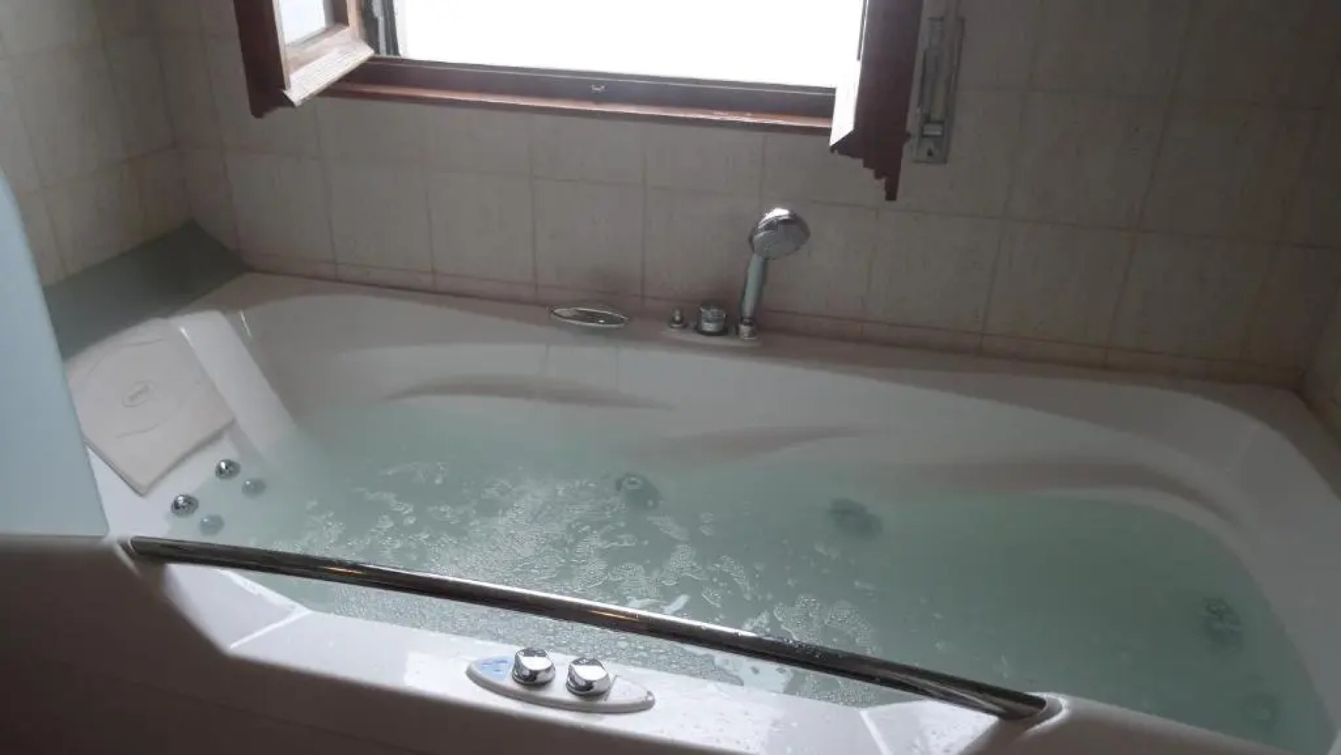 Varenna Wonders, Villa con barbecue e piscina comoda per 13 ospiti