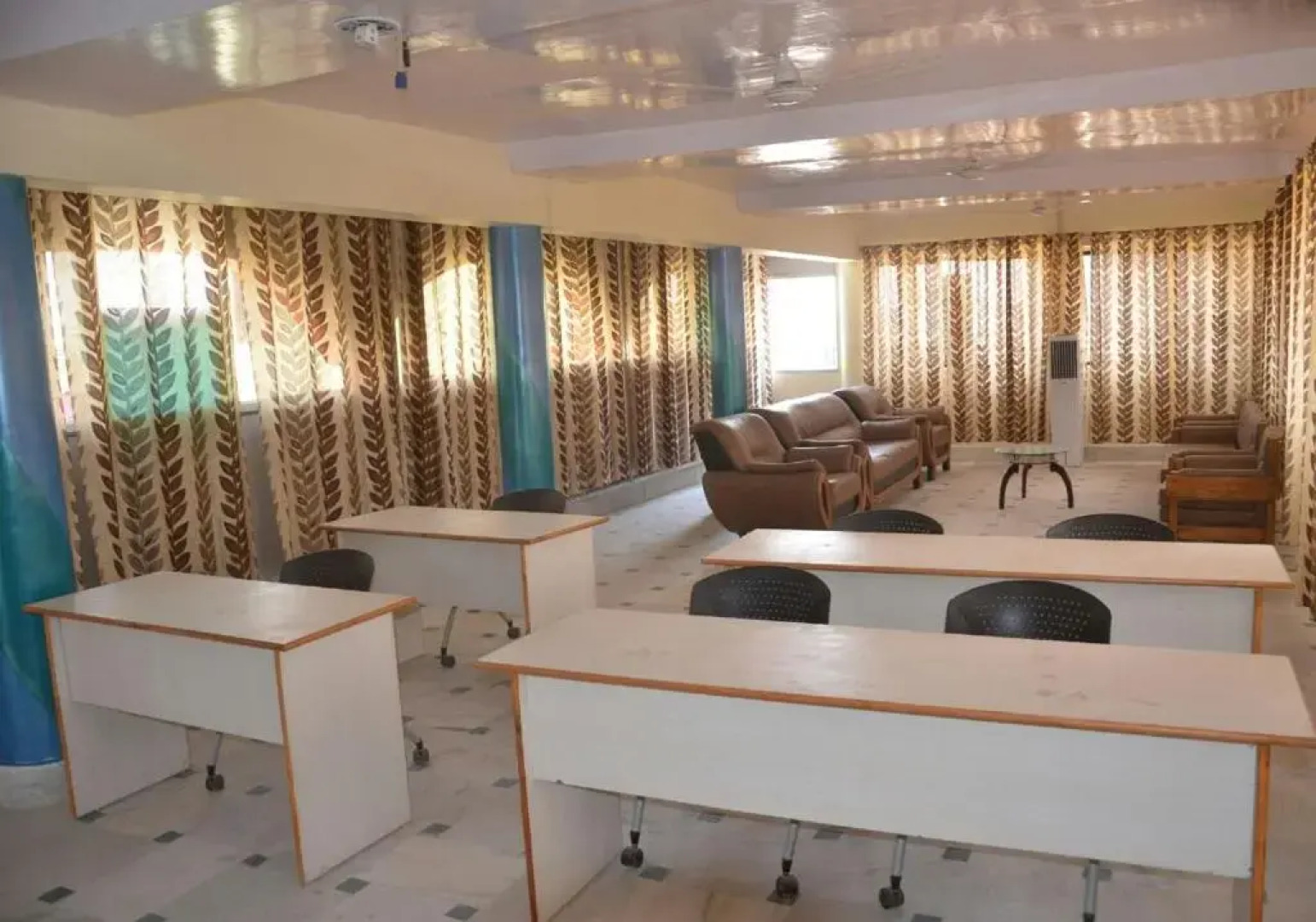 Vaibhav International Hotel