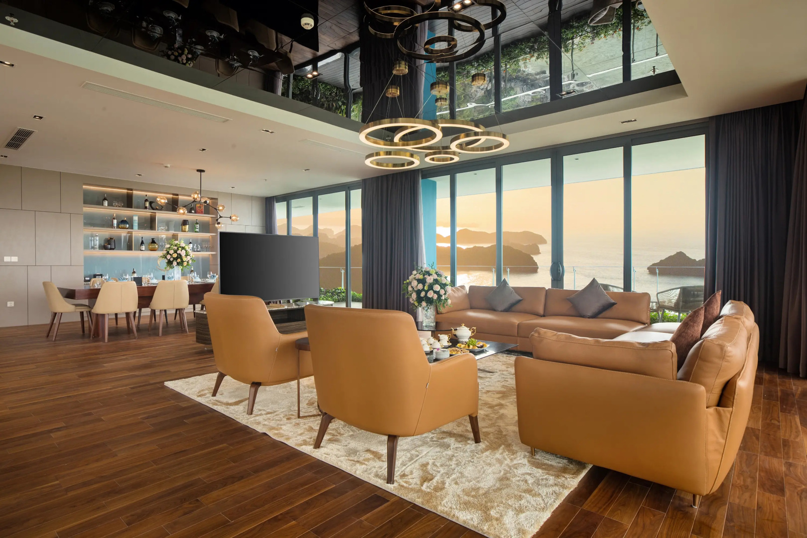 Курортный отель Flamingo Premium Cat Ba Beach Resort