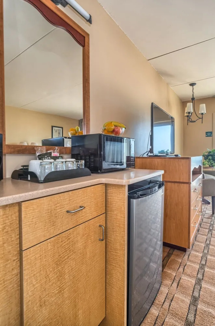 Reges Oceanfront Resort