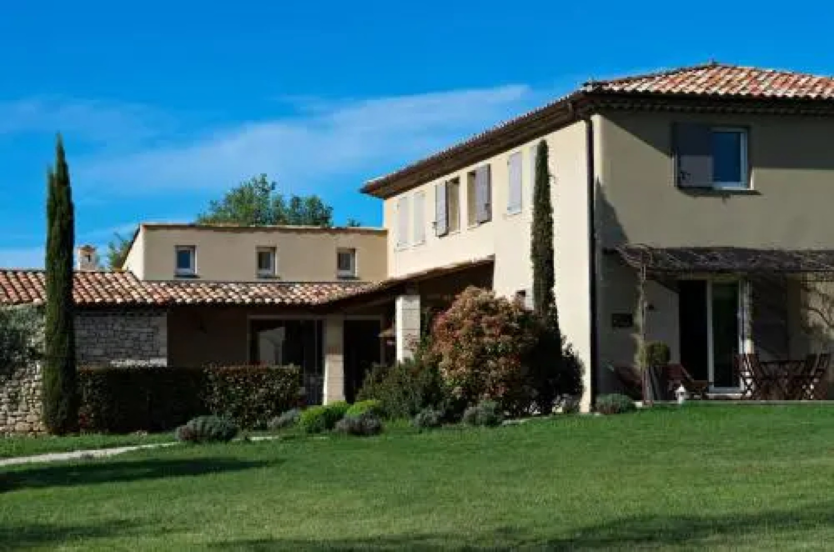 Le Mas Du Pont Roman