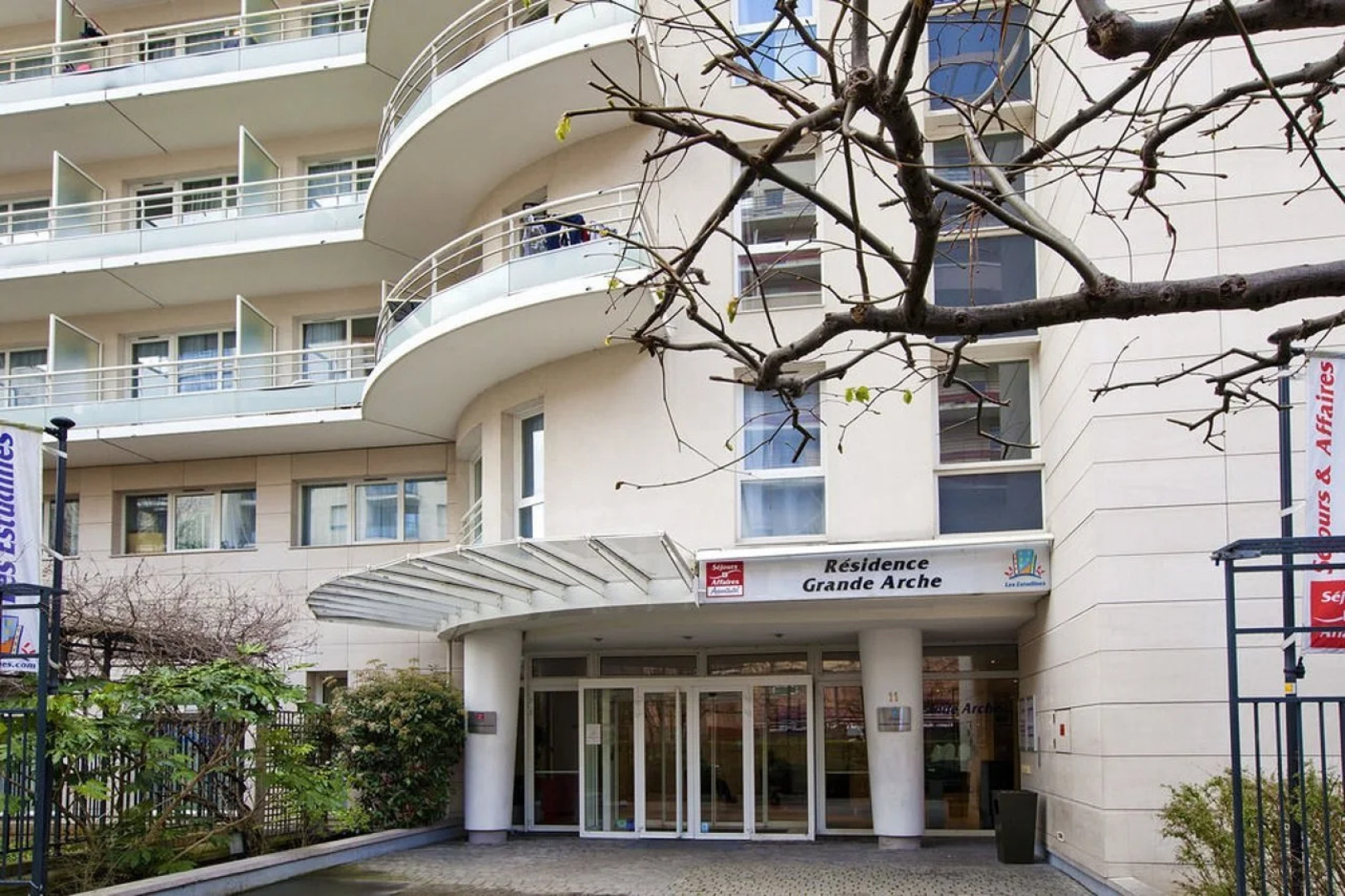 Séjours & Affaires Courbevoie Grande Arche