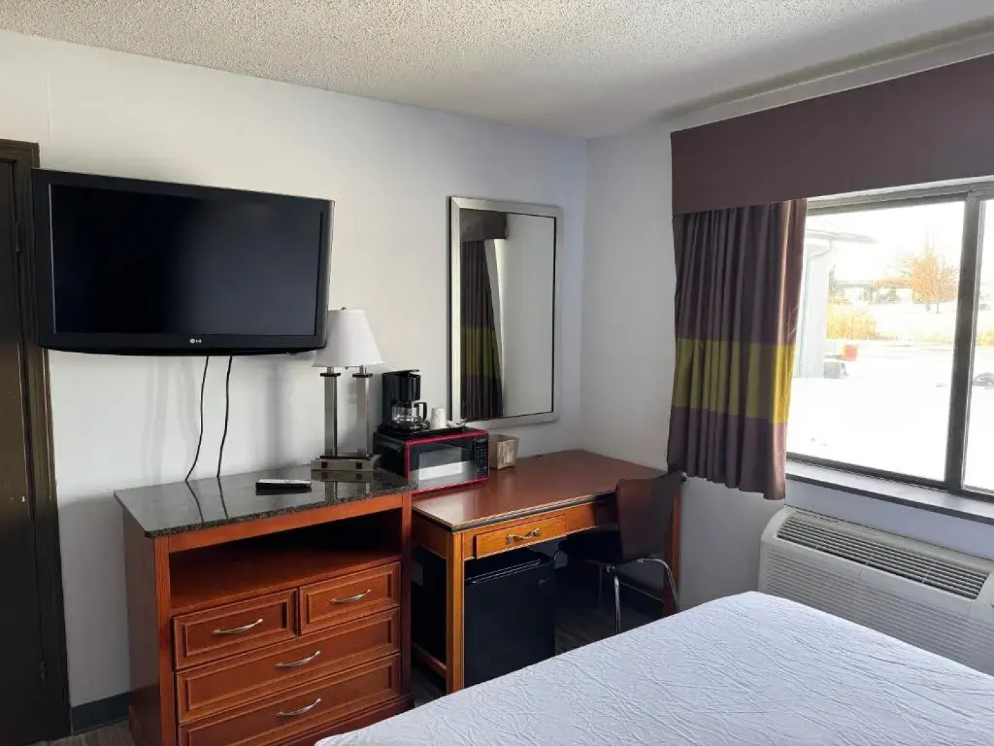 Super 8 Cleveland