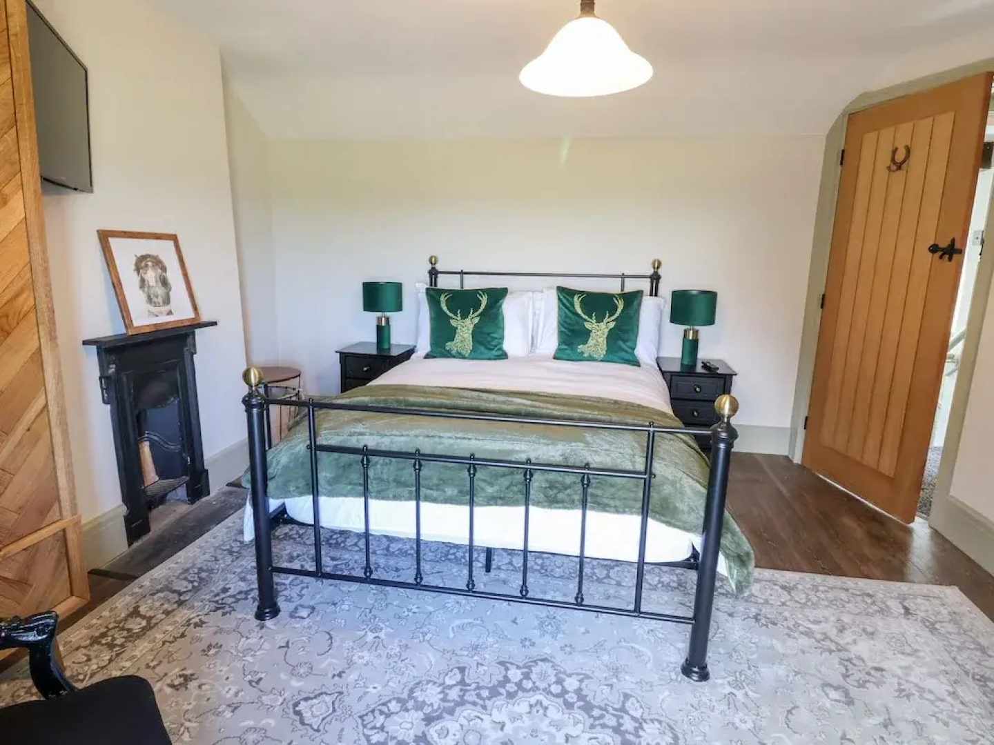 3 Penllan Cottages