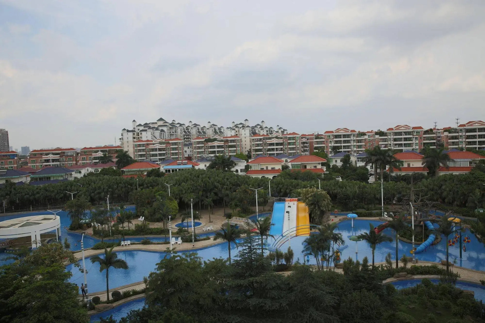 Country Garden Flower City Hotel