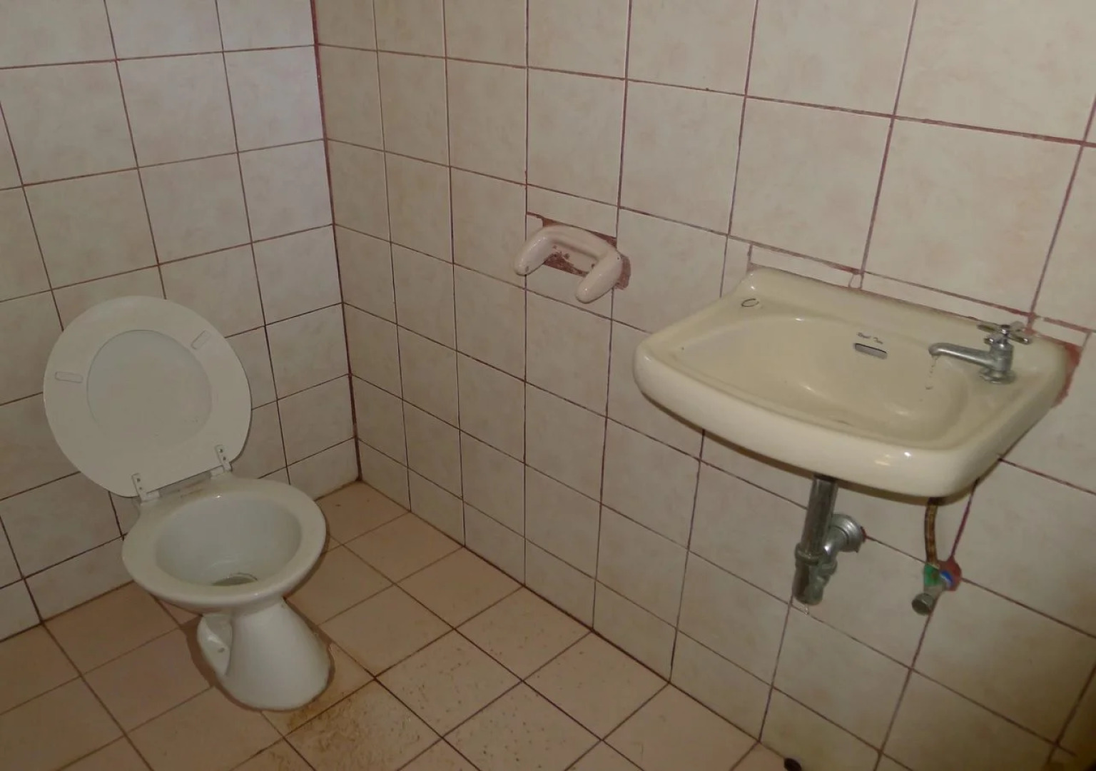 A. Zaragosa Lodging House