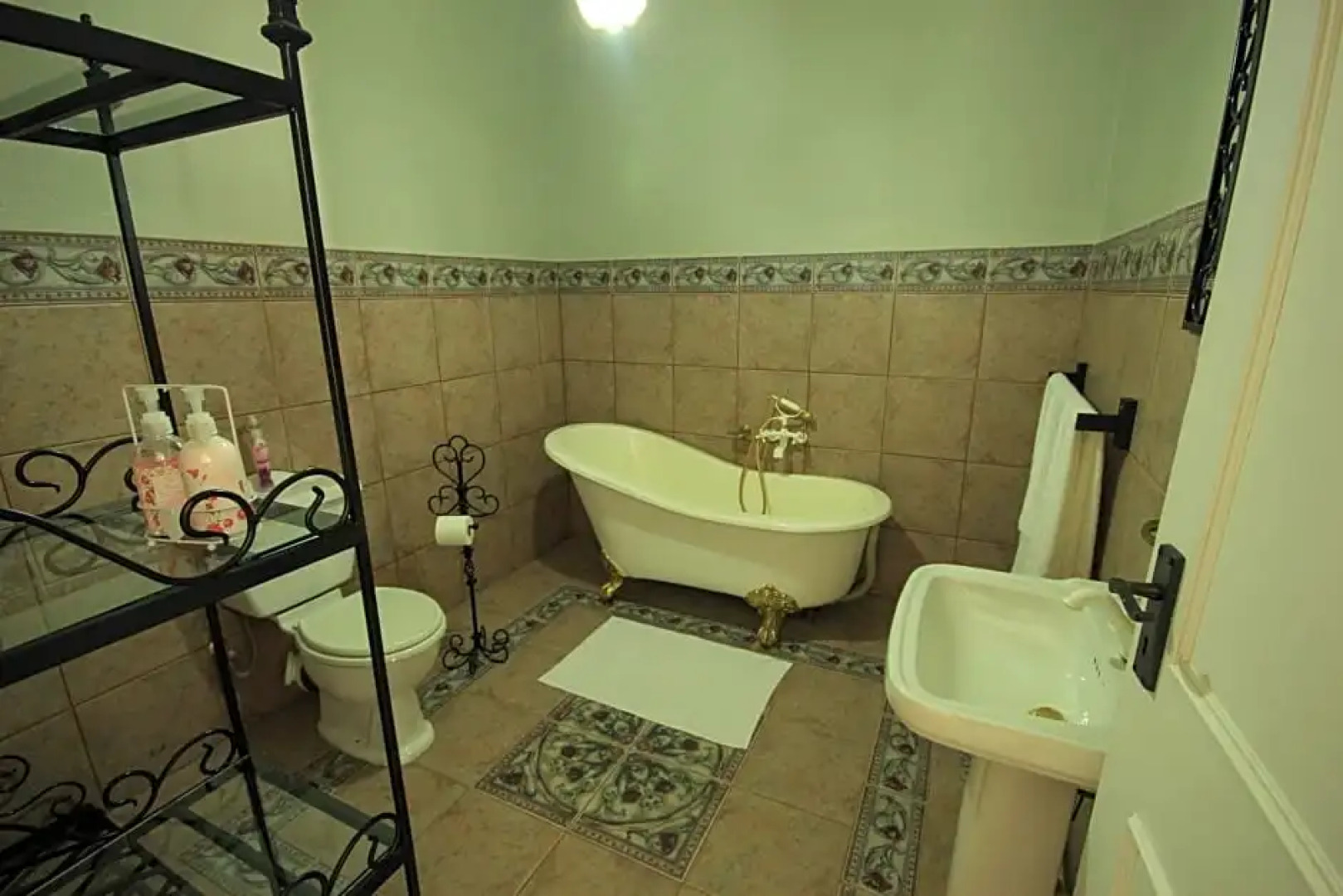 La Rose Guesthouse Douglas