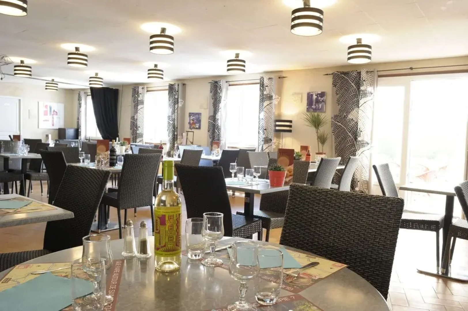 Camping Et Village Vacances La Cheneraie