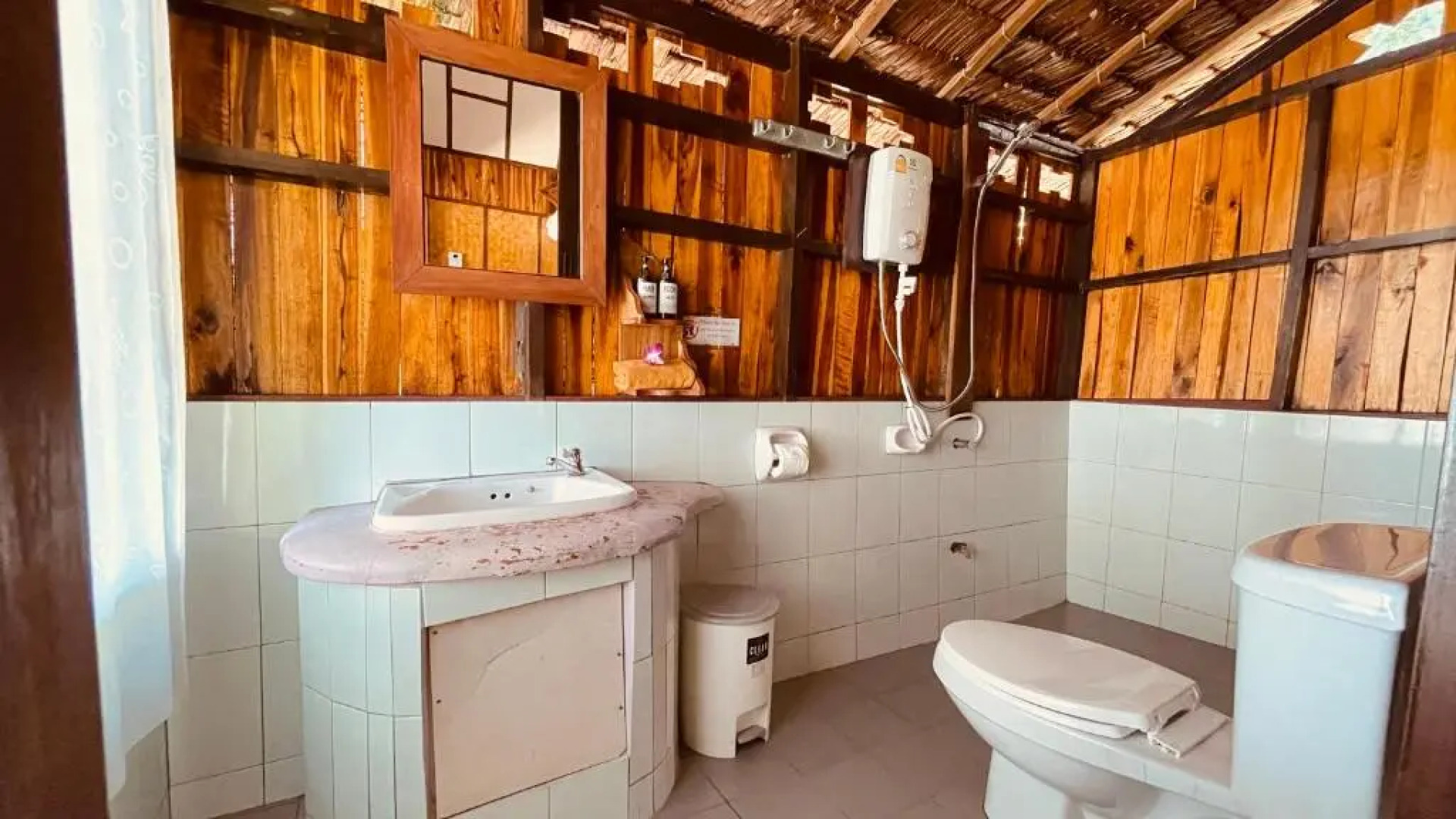 Phi Phi Relax Beach Resort